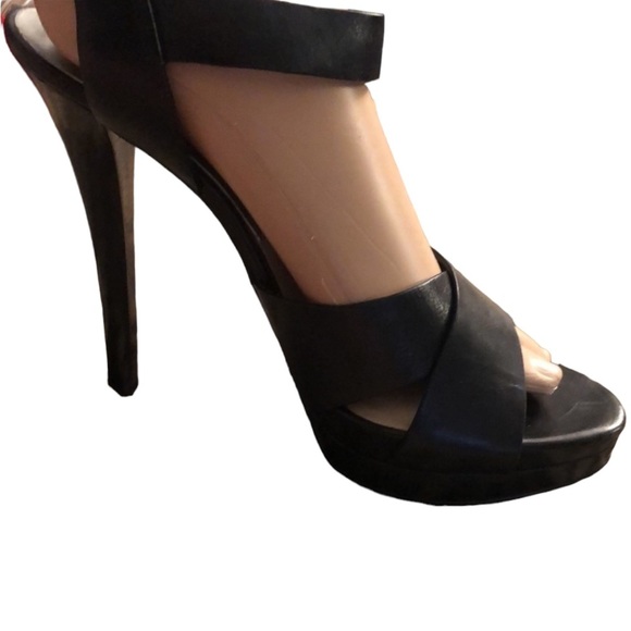 Micheal Kors black size 10 platform heels open toe genuine leather - Picture 1 of 11